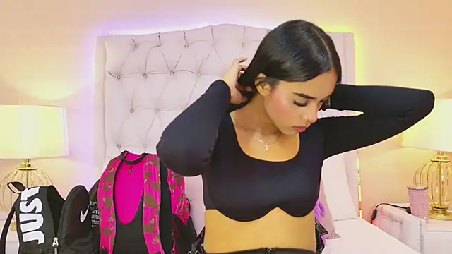 MeganRoseh online show from April 21, 8:12 pm