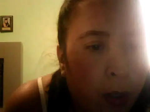 1yesi online show from March 9, 9:52 pm