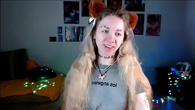 Snapshot of Nica_Kawaii chatting on May 15, 1:18 pm Nica Kawaii online show from May 15, 1:18 pm