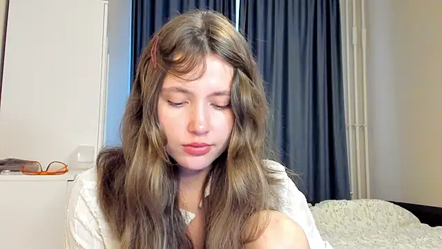 Snapshot of MaryannSofts chatting on July 18, 10:08 am MaryannSofts online show from July 18, 10:08 am