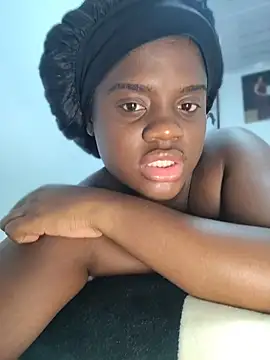 YourLiaa  online show from April 20, 7:44 am