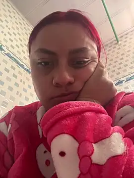 nahomy05 online show from March 6, 7:21 pm