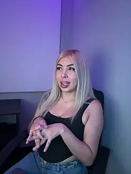 Megan sexrosse online show from March 10, 1:54 am