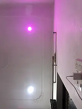 Itz ishu online show from March 20, 1:32 am