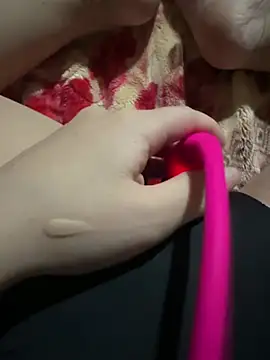 Weter squirt77 online show from April 4, 3:31 pm