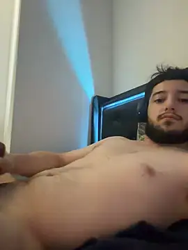 Snapshot of Bigdickyabee chatting on June 12, 4:28 pm Bigdickyabee online show from June 12, 4:28 pm