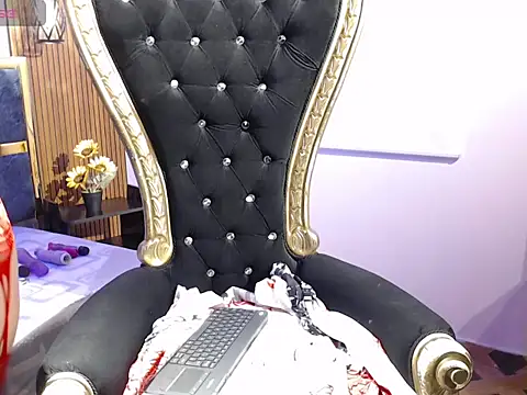  marianhills45 online show from April 3, 10:08 pm