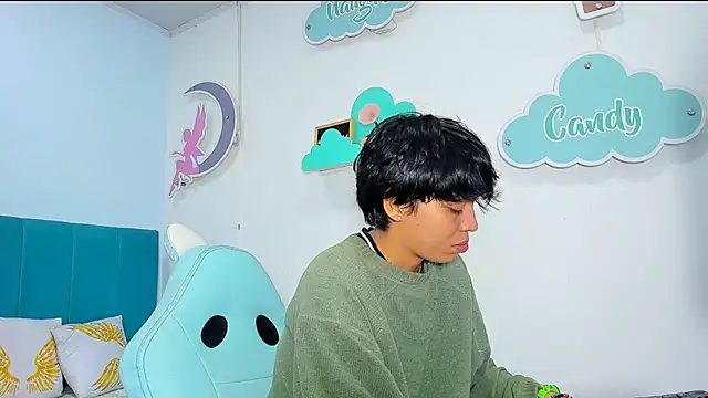 ivyheat3 online show from April 25, 3:20 am