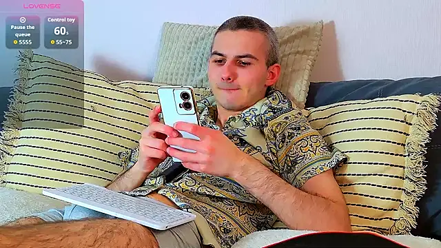 Snapshot of Magic_Storms chatting on March 15, 6:36 pm Magic Storms online show from March 15, 6:36 pm