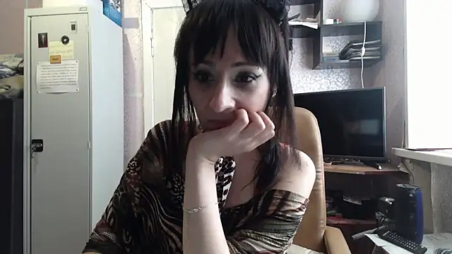 Snapshot of Barbie_Rococo chatting on June 5, 12:22 pm Barbie Rococo online show from June 5, 12:22 pm