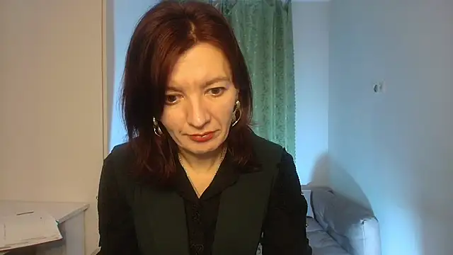 Bonnie Naughtyy online show from March 11, 5:19 pm