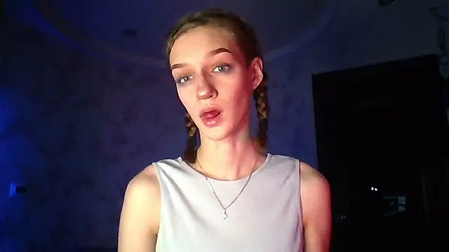 Snapshot of Chrissy_Joyful chatting on May 12, 5:04 am Chrissy Joyful online show from May 12, 5:04 am