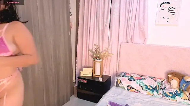 kronysmith30 online show from April 26, 6:22 am