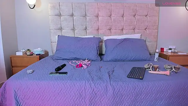 Katty cute19 online show from April 22, 4:04 am