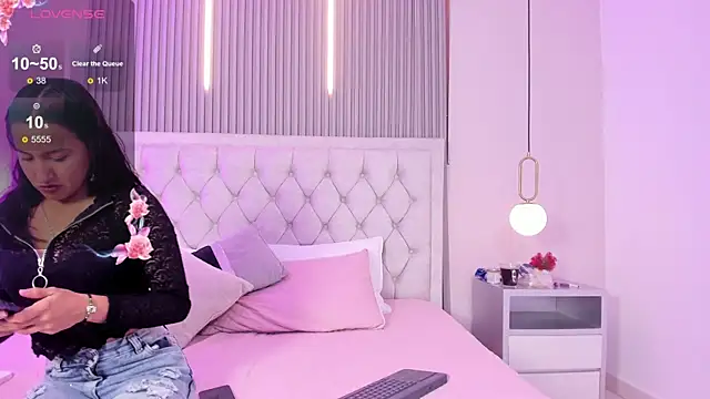 Katty cute19 online show from June 7, 4:05 am