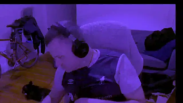 NeonDancer online show from March 11, 1:22 am