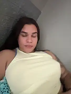 Snapshot of Gabrielaparaiso chatting on May 2, 6:24 pm Gabrielaparaiso online show from May 2, 6:24 pm