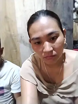 Snapshot of mylove-cute chatting on June 11, 12:32 am mylove-cute online show from June 11, 12:32 am