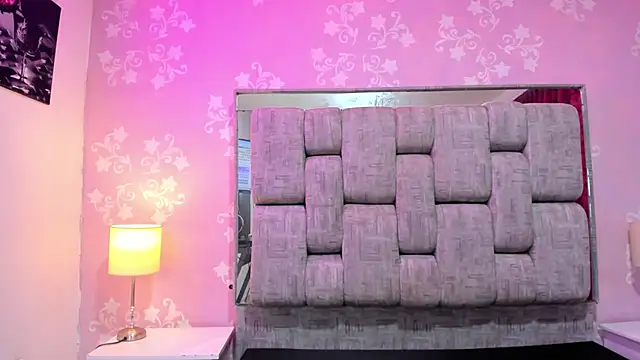 SweetAlana16 online show from April 12, 8:03 pm