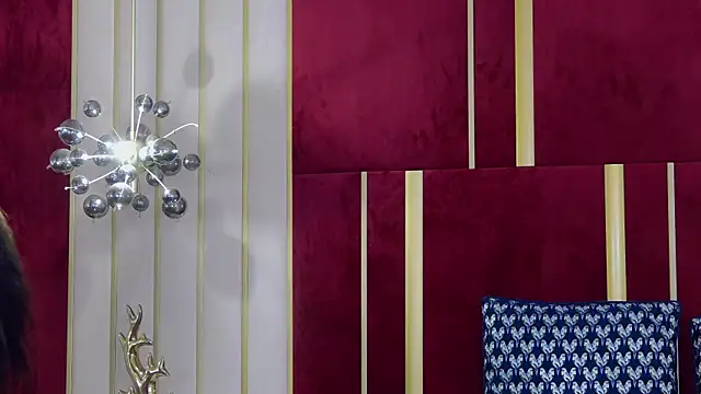 Noir Kitty online show from April 22, 2:07 pm