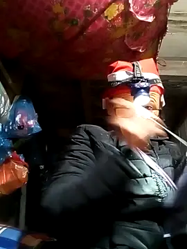 mama-cute online show from March 11, 6:52 am