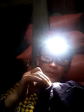 mama-cute online show from March 24, 12:43 pm