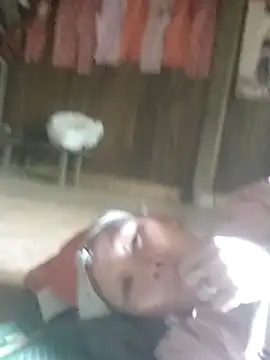 mama-cute online show from April 14, 6:52 am