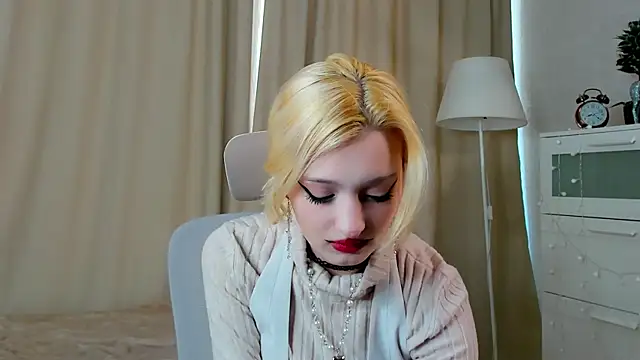 KatherinaFissell online show from March 9, 10:52 am