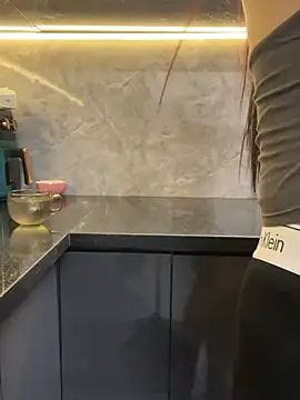 Rinn99 online show from April 7, 1:55 pm