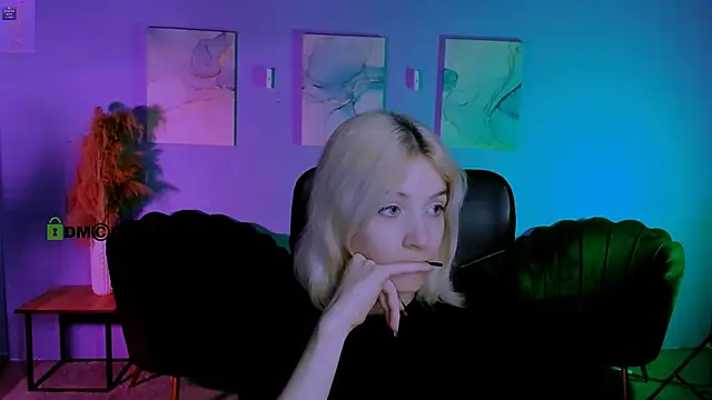  sabrina moore online show from March 24, 12:21 pm