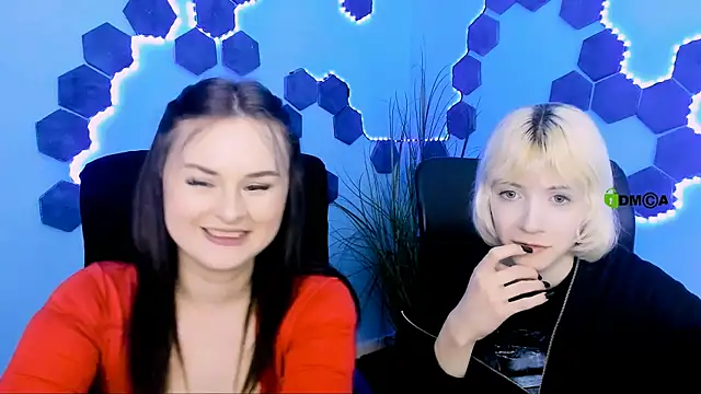  sabrina moore online show from April 7, 9:10 am