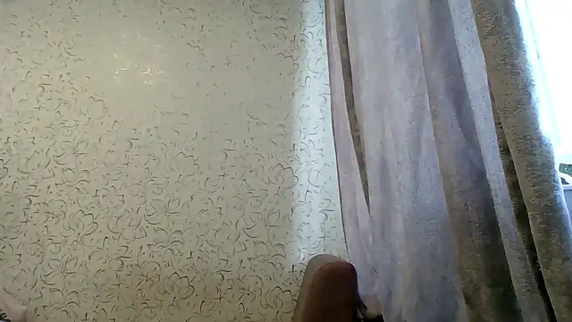 Snapshot of Aurora_Breeze chatting on June 19, 11:03 am Aurora Breeze online show from June 19, 11:03 am