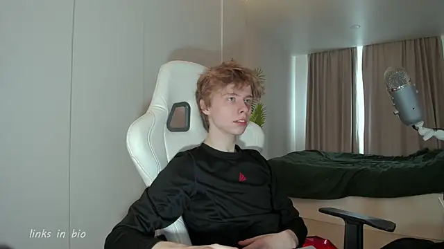 Wawesuc online show from April 4, 6:33 am