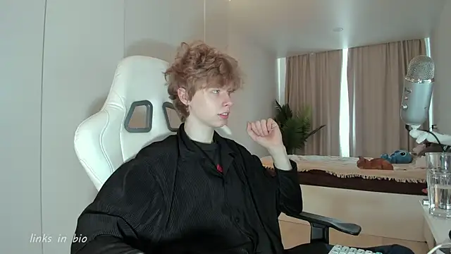 Wawesuc online show from April 16, 6:03 am