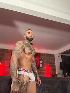 Snapshot of Eros_Dark_ chatting on July 12, 10:56 pm Eros Dark online show from July 12, 10:56 pm