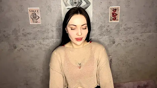 MoonVelour online show from March 13, 4:46 pm