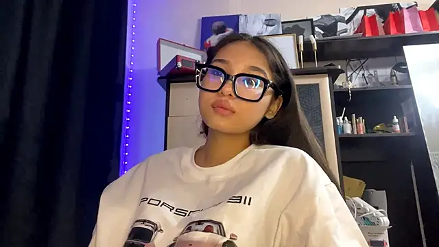 CatherineForbes online show from April 14, 12:44 pm