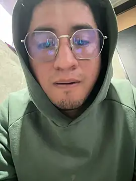 GoldenM95 online show from March 30, 11:06 pm