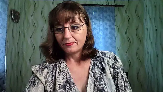 Snapshot of Alisaprice077 chatting on July 5, 10:11 am Alisaprice077 online show from July 5, 10:11 am