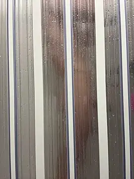 lion-rouge online show from March 17, 8:34 pm