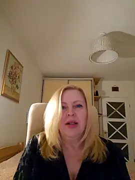 JanieLight53 online show from March 24, 12:37 am