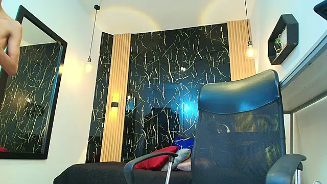 ValeriHot 1 online show from May 7, 3:12 am