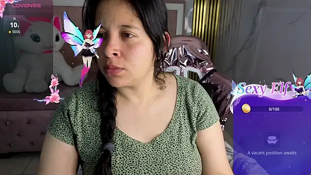 Snapshot of sara_tellez_s chatting on June 5, 3:13 am sara tellez s online show from June 5, 3:13 am