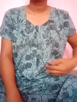 yesmam36 online show from April 18, 5:00 am