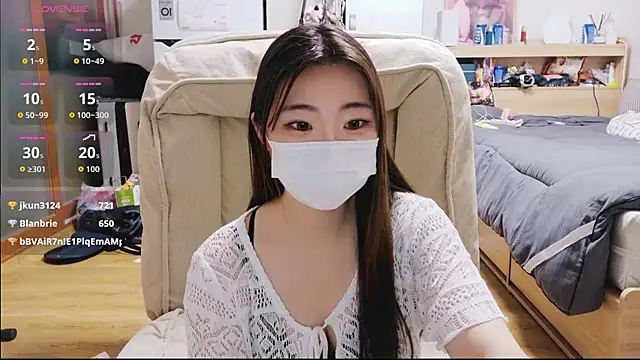 Berry Chuu online show from July 22, 9:56 am