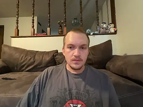 DeemingVeil online show from August 5, 7:49 pm