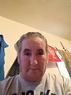 Snapshot of Bigmammahere chatting on July 6, 7:05 pm Bigmammahere online show from July 6, 7:05 pm