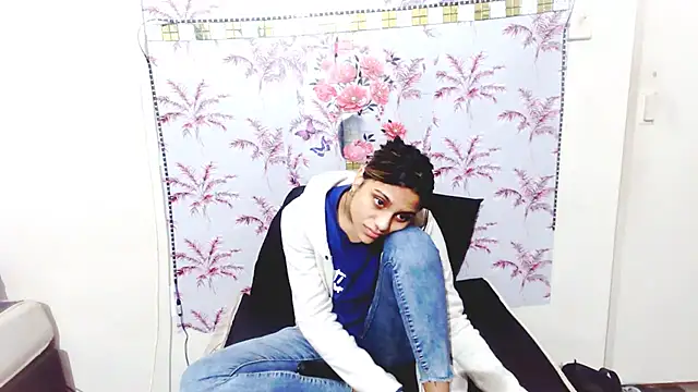 Luscious Lexy online show from July 3, 5:25 am