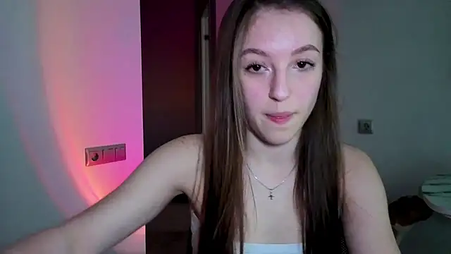 Sweet Pussy Girl online show from April 4, 8:45 am