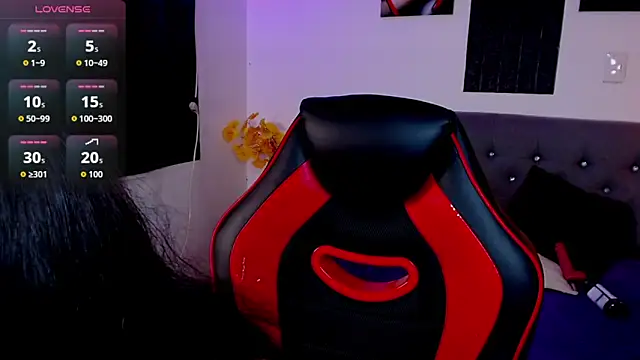 Victoria Rous online show from March 7, 7:55 pm